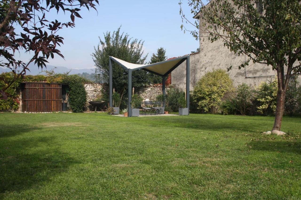 Cascina San Martino Bed & Breakfast Passirano Exterior foto
